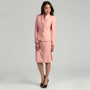 🌹 BOGO 1/2 OFF! Salmon pink Evan Picone suit